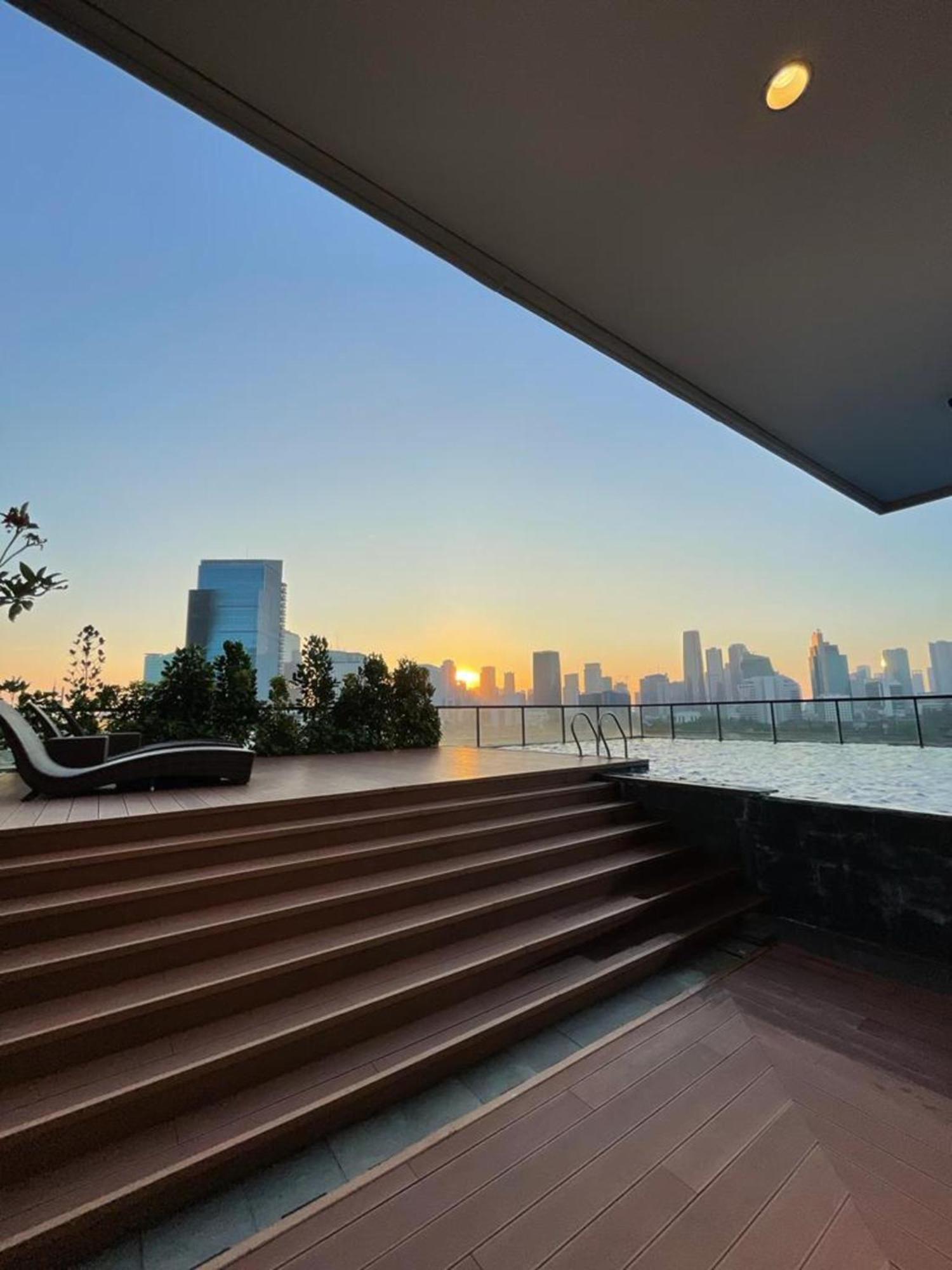 Citadines Gatot Subroto Jakarta Exteriör bild